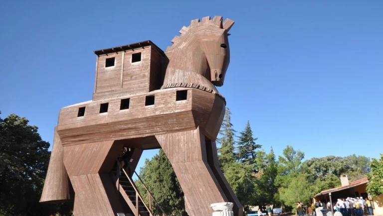 Trojan-Horse